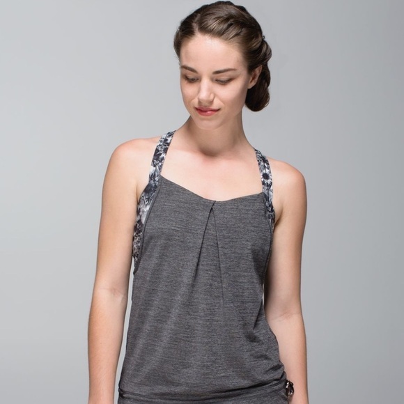 Lululemon Rest Less tank Sz 6 no pads - Picture 5 of 5